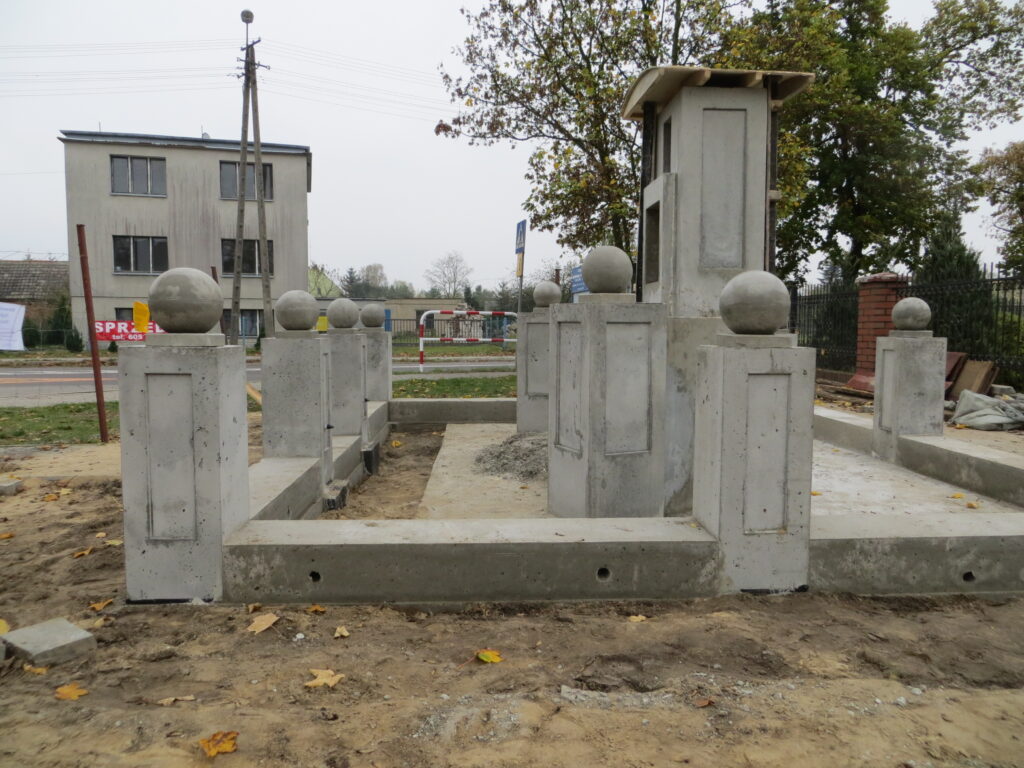 Skrzydła i murki odsłonięte — zdjęcie 3