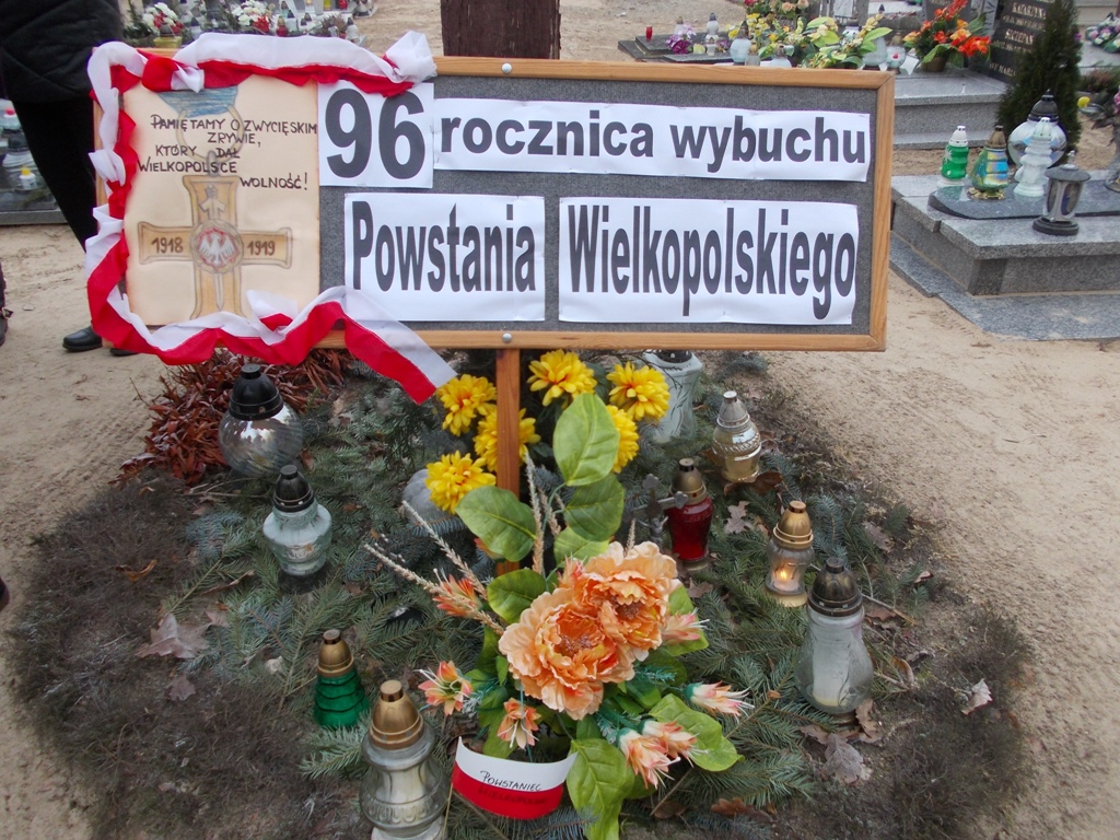 Mieszkańcy gminy Kaczory uczcili pamięć Powstańców Wielkopolskich — zdjęcie 1