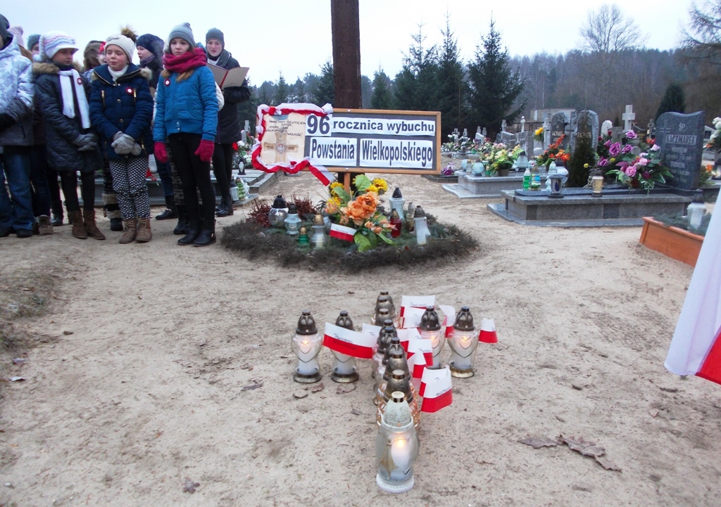 Mieszkańcy gminy Kaczory uczcili pamięć Powstańców Wielkopolskich — zdjęcie 14