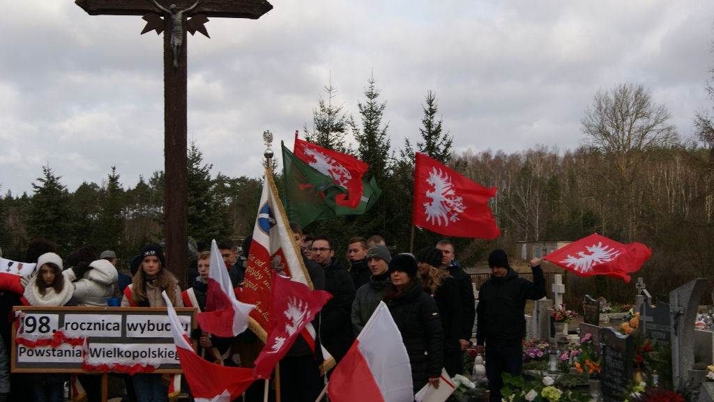 W kaczorskiej ziemi​ spoczywa 26 Powstańców — zdjęcie 15