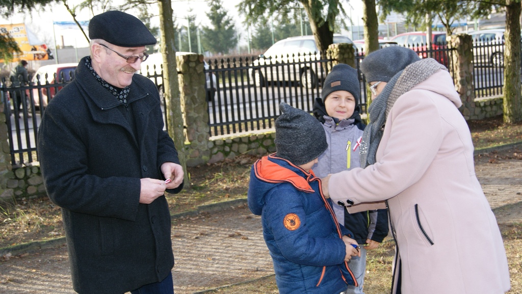 W kaczorskiej ziemi​ spoczywa 26 Powstańców — zdjęcie 22