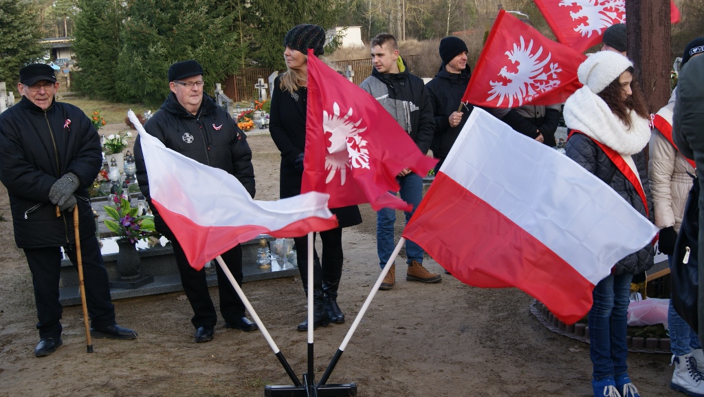 W kaczorskiej ziemi​ spoczywa 26 Powstańców — zdjęcie 4