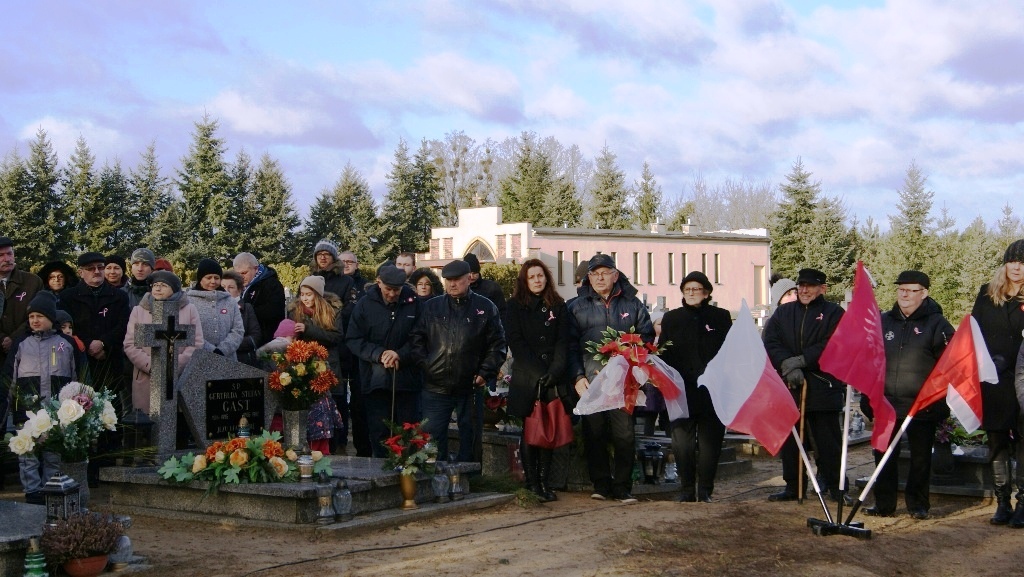 W kaczorskiej ziemi​ spoczywa 26 Powstańców — zdjęcie 6