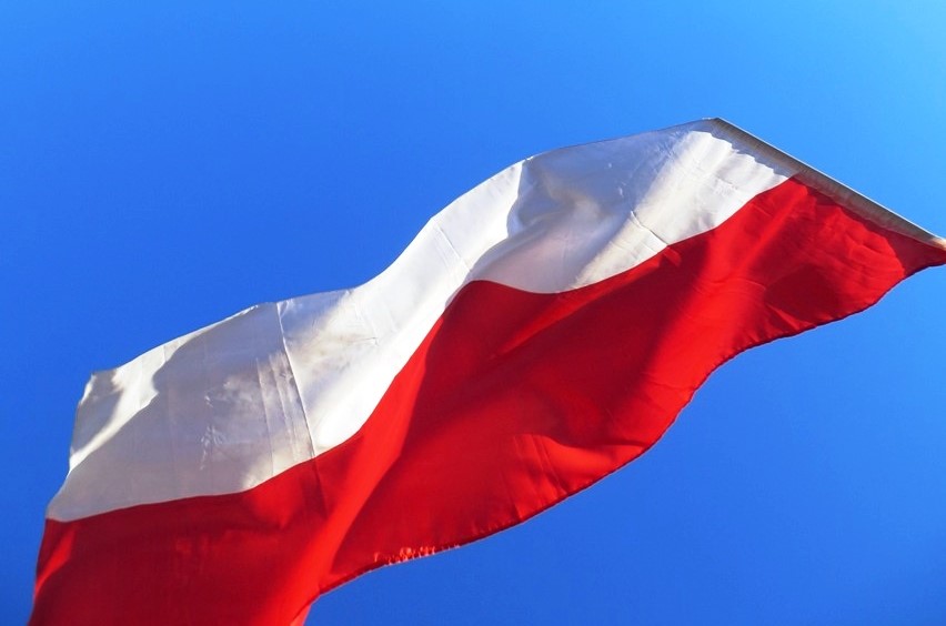 Kochasz Polskę, wywieś flagę.