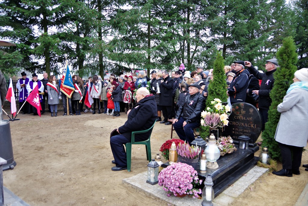 W Kaczorach odsłonięto pomnik Powstańców Wielkopolskich — zdjęcie 13