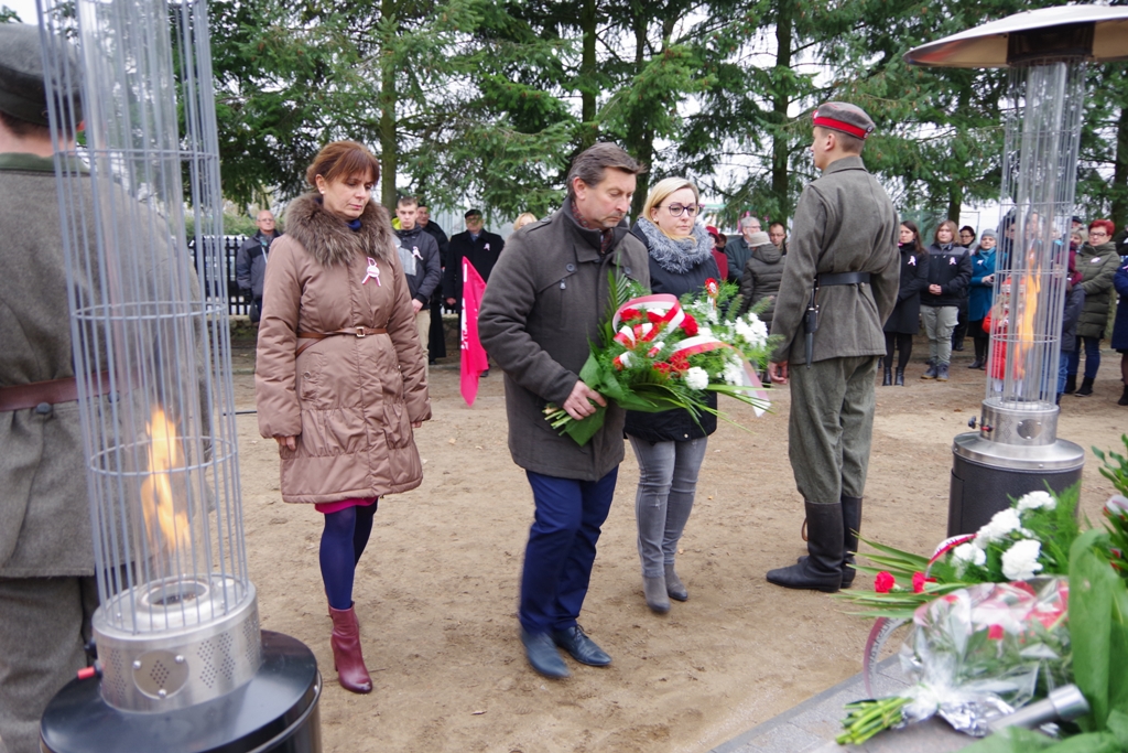 W Kaczorach odsłonięto pomnik Powstańców Wielkopolskich — zdjęcie 39