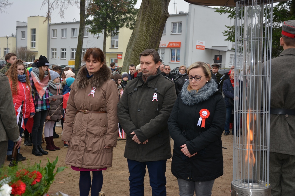 W Kaczorach odsłonięto pomnik Powstańców Wielkopolskich — zdjęcie 40