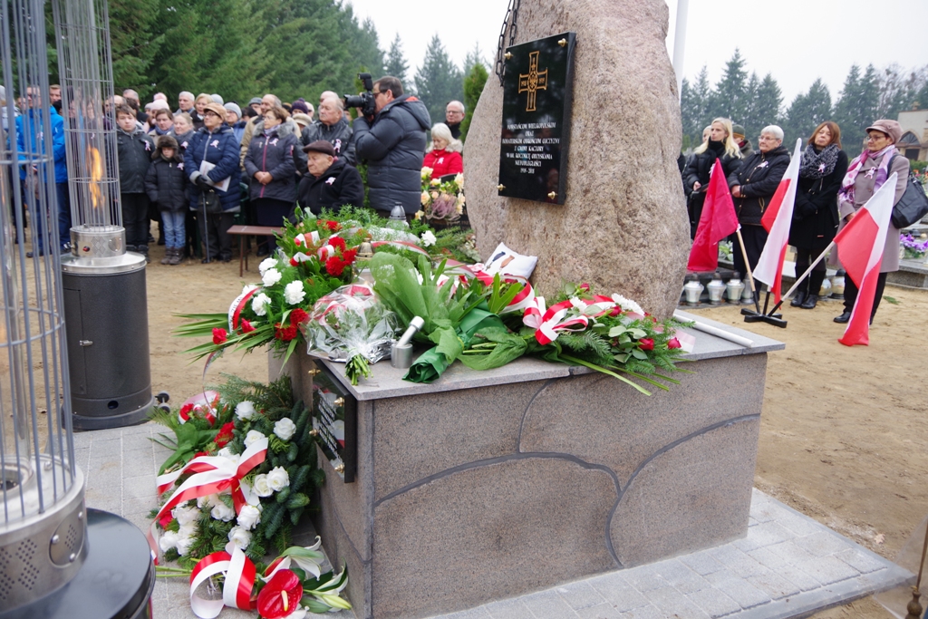 W Kaczorach odsłonięto pomnik Powstańców Wielkopolskich — zdjęcie 42