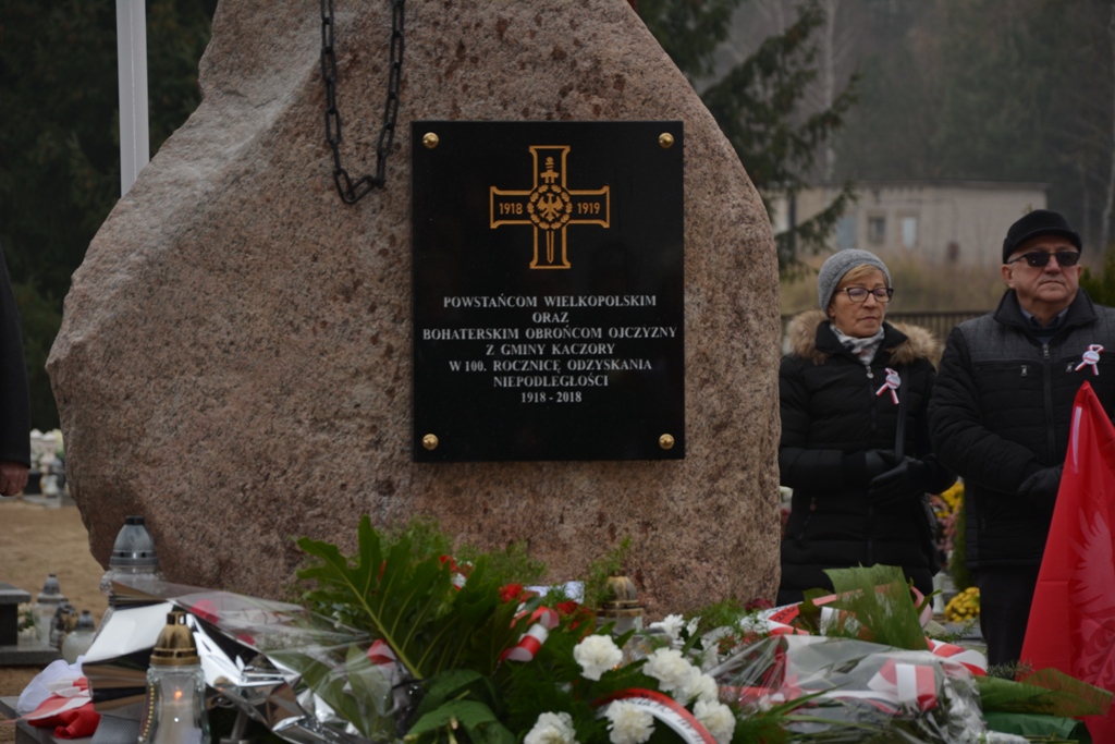 W Kaczorach odsłonięto pomnik Powstańców Wielkopolskich — zdjęcie 43