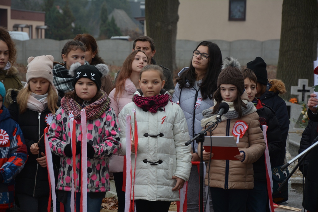 W Kaczorach odsłonięto pomnik Powstańców Wielkopolskich — zdjęcie 44