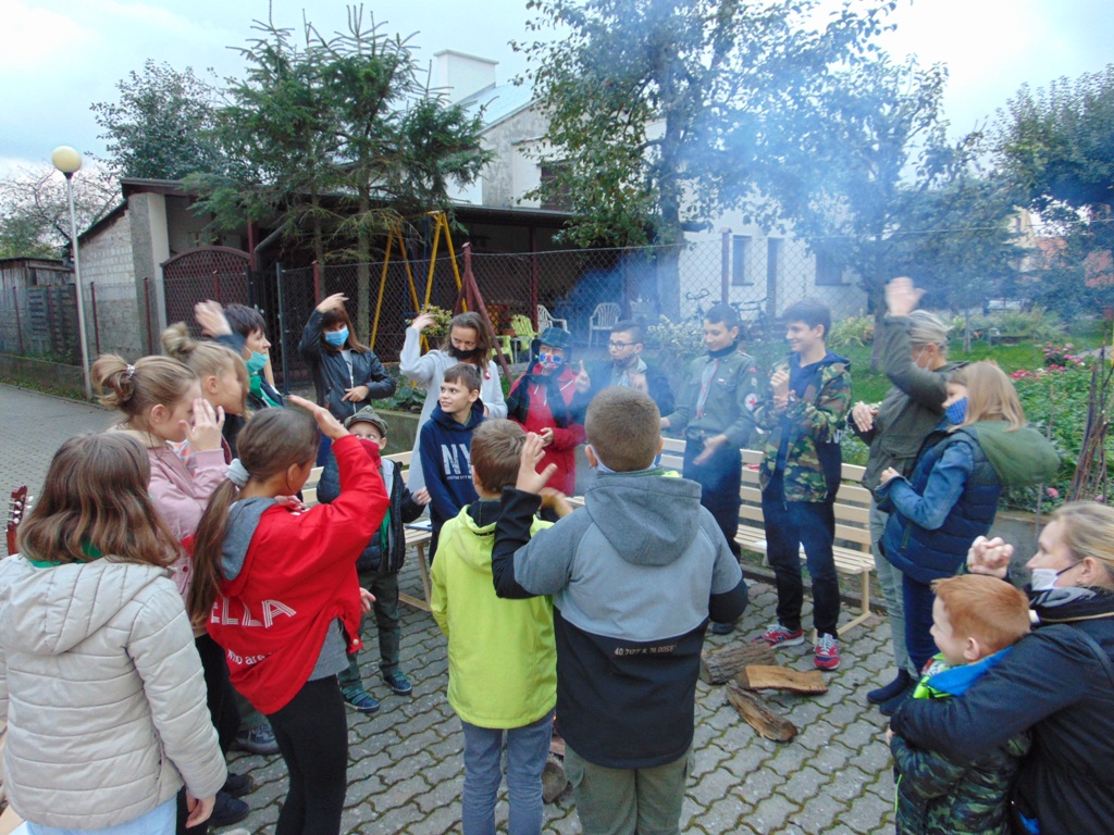 Przy harcerskim ognisku o kapralu Konieczce — zdjęcie 15