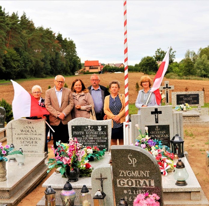 Uczciliśmy  83. rocznicę wybuchu II wojny światowej — zdjęcie 11