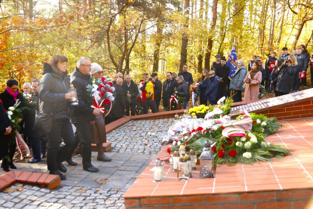 84. rocznica niemieckiego mordu w Górach Morzewskich — zdjęcie 8