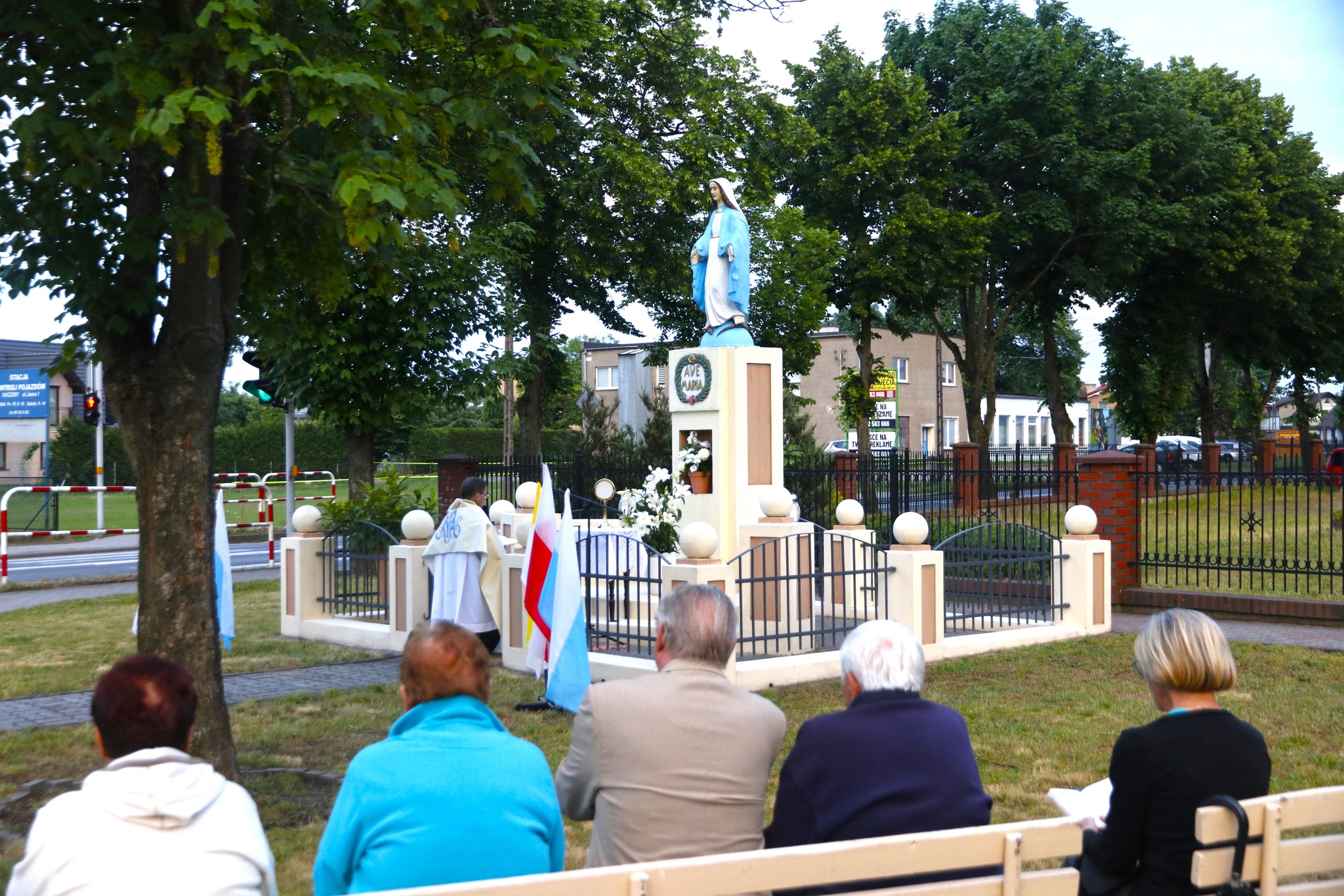Nabożeństwo Majowe przy figurze NMP Kaczorach