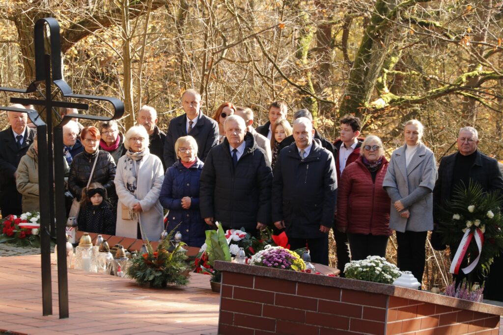 Zginęli, bo byli Polakami — zdjęcie 15