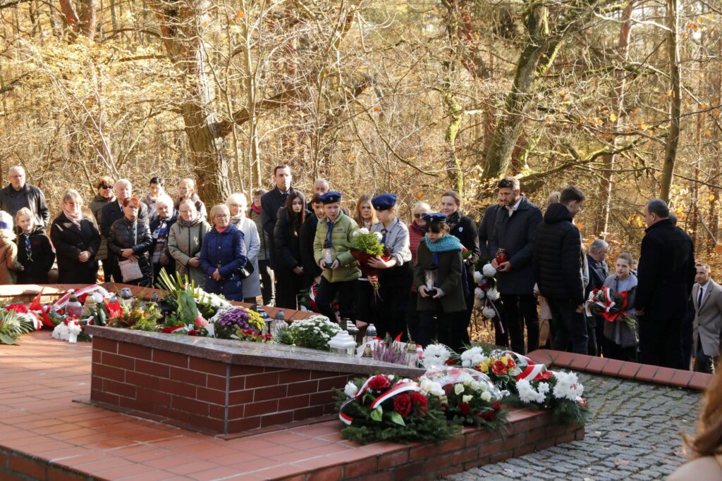 Zginęli, bo byli Polakami — zdjęcie 5