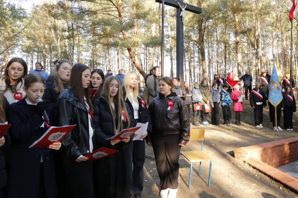 Zginęli, bo byli Polakami — zdjęcie 7