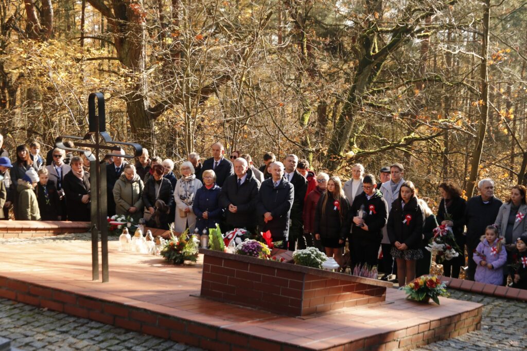 Zginęli, bo byli Polakami — zdjęcie 8